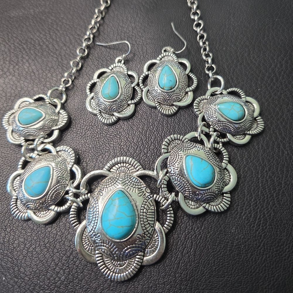 Turquoise Teardrop Statement Necklace and Earring Set - Silver Tone